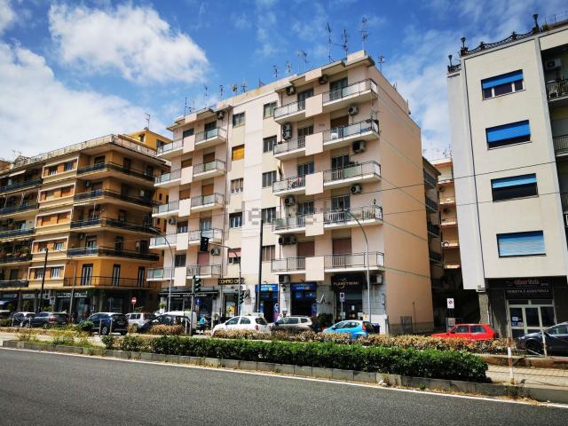 Appartamento in vendita di 165 m² in Via Duca degli Abruzzi, 1