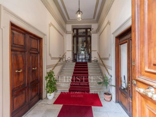 Appartamento in vendita di 165 m² in Via Ennio Quirino Visconti