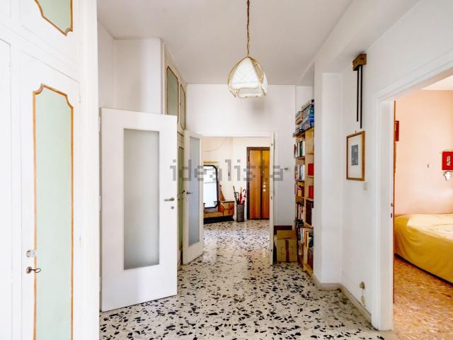 Appartamento in vendita di 165 m² in Via Edoardo Scarfoglio