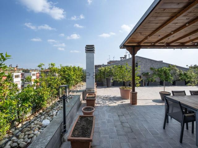 Appartamento in vendita di 165 m² in Via Filippo Tajani, 9