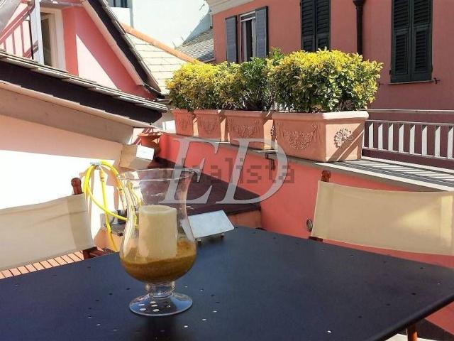 Appartamento in vendita di 165 m² in Via Francesco Spinola