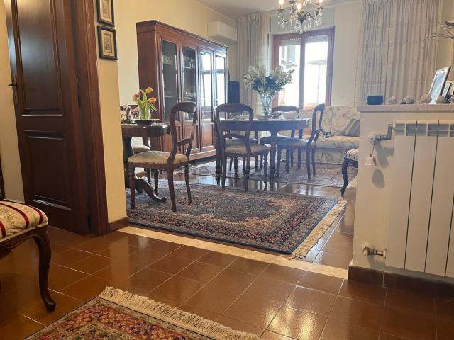 Appartamento in vendita di 165 m² in Via il Ghirlandaio