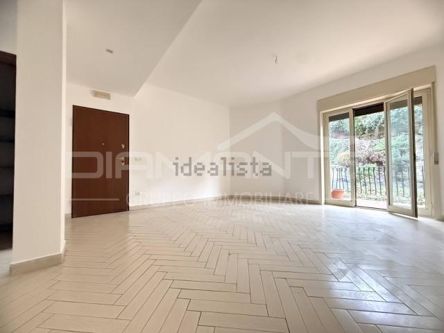 Appartamento in vendita di 165 m² in Via IV Novembre, 1