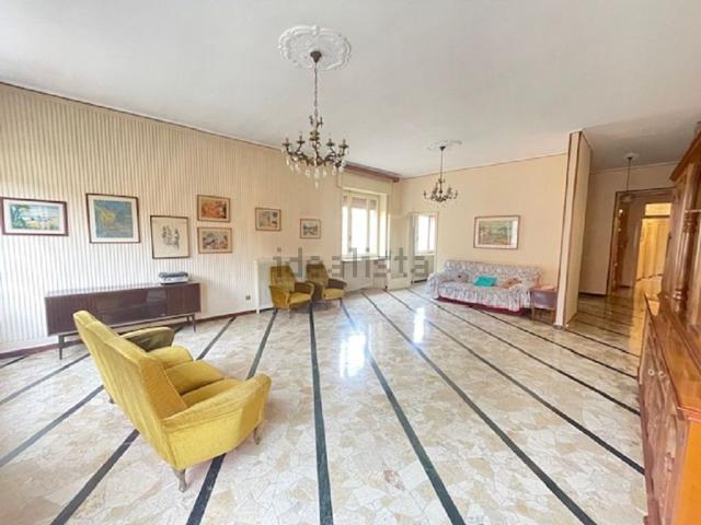 Appartamento in vendita di 165 m² in Via Lodovico Cavitelli