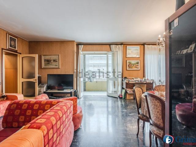 Appartamento in vendita di 165 m² in Via Lodovico Castelvetro, 33