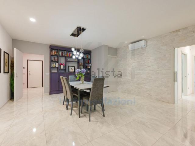 Appartamento in vendita di 165 m² in Via Luigi Pellizzo, 19