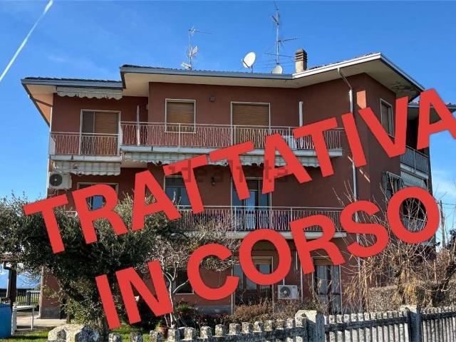 Appartamento in vendita di 165 m² in Via Momo, 4