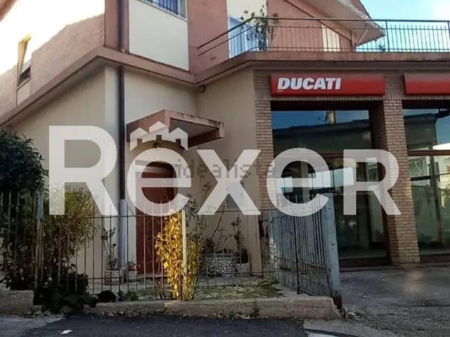 Appartamento in vendita di 165 m² in Via Milano