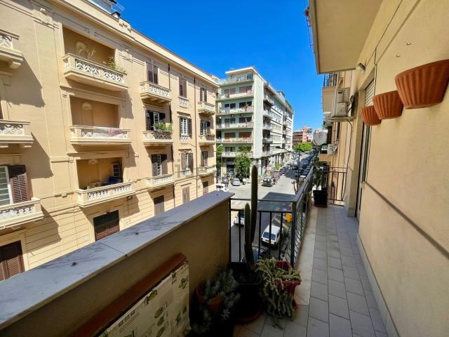 Appartamento in vendita di 165 m² in Via N. Morello, 23