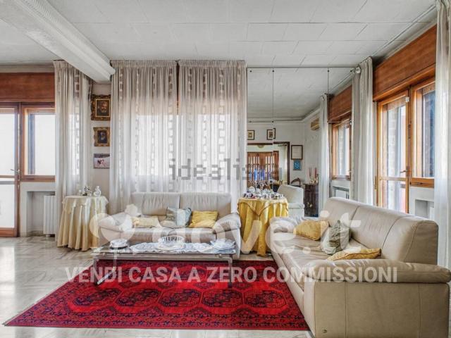 Appartamento in vendita di 165 m² in Via Nettuno, 48