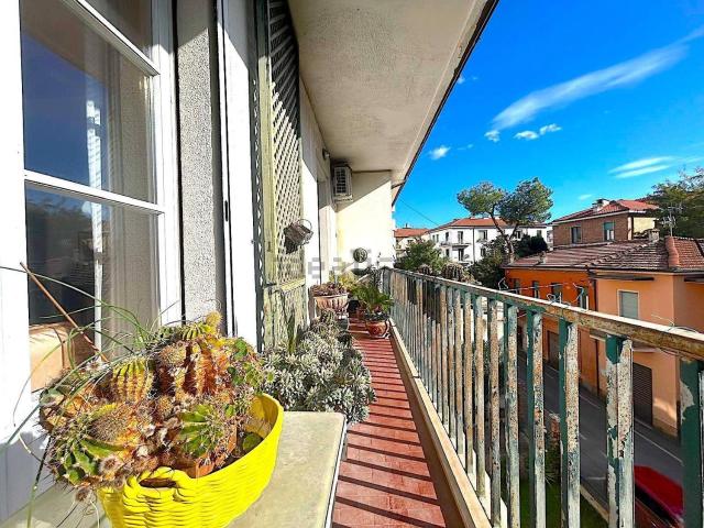 Appartamento in vendita di 165 m² in Via Nicola Urbani, 10