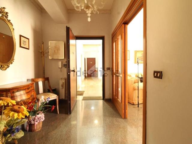 Appartamento in vendita di 165 m² in Via S. Caterina, 21