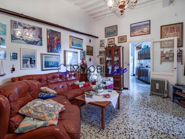 Appartamento in vendita di 165 m² in Via Solferino