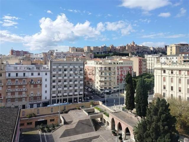 Appartamento in vendita di 165 m² in Via San Gregorio Magno