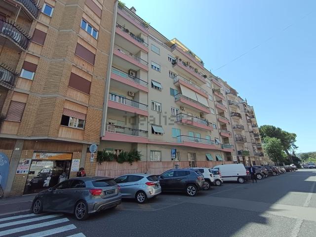 Appartamento in vendita di 165 m² in Via Sandro Botticelli, 4