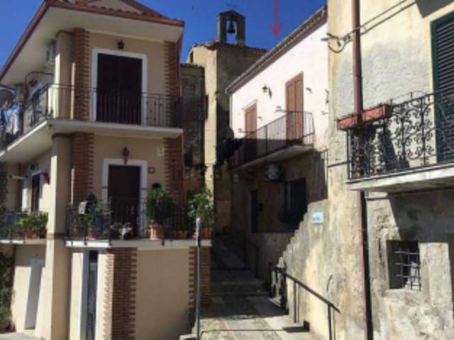 Appartamento in vendita di 165 m² in Via Santa Chiara