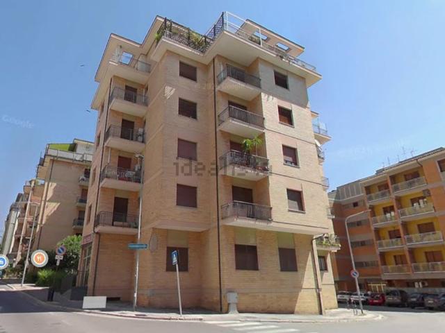 Appartamento in vendita di 165 m² in Via Spalato, 84