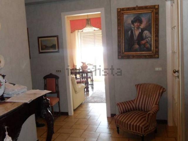 Appartamento in vendita di 165 m² in Via Raso