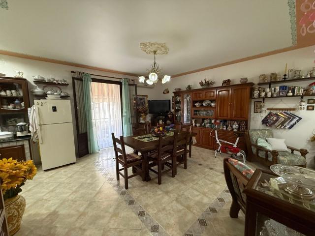 Appartamento in vendita di 165 m² in Via Tolomeo