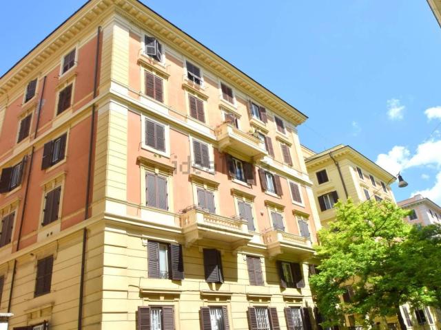 Appartamento in vendita di 165 m² in Via Umberto Biancamano, 33