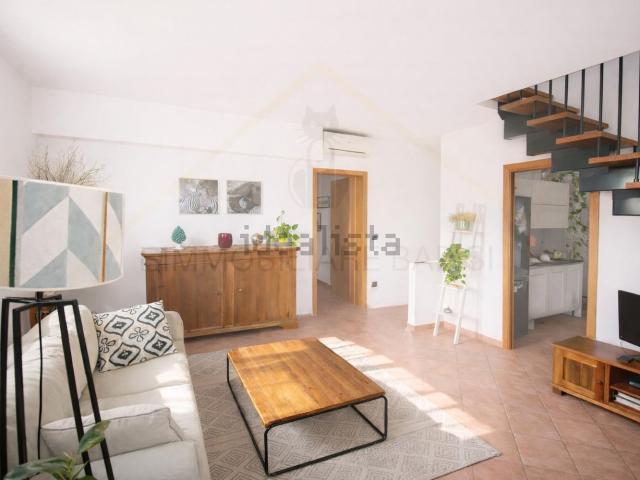 Appartamento in vendita di 165 m² in Via Valle di Sotto