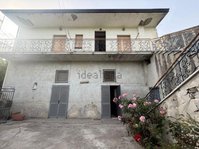 Appartamento in vendita di 165 m² in Via Varignano, 7