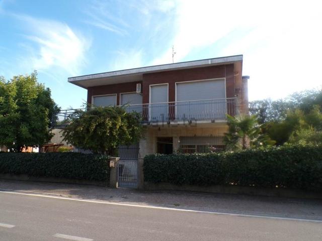 Appartamento in vendita di 165 m² in Via XX Settembre