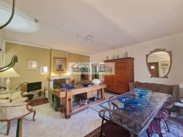 Appartamento in vendita di 165 m² in Via XX Settembre, 52