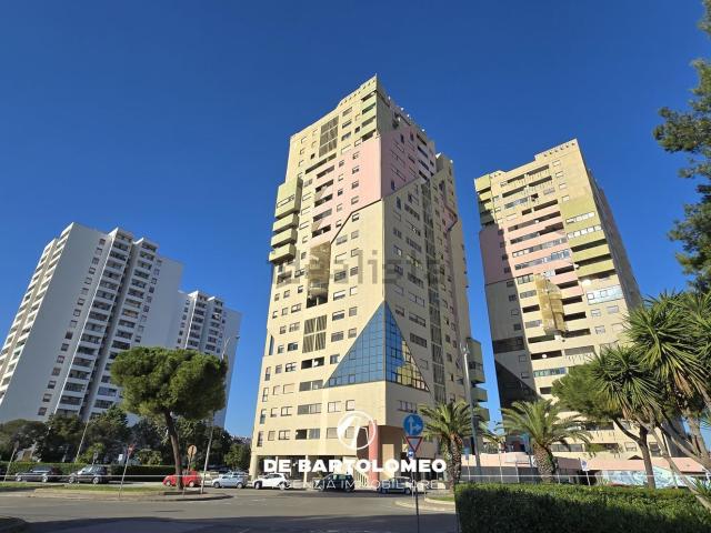 Appartamento in vendita di 165 m² in Viale Unicef, 42