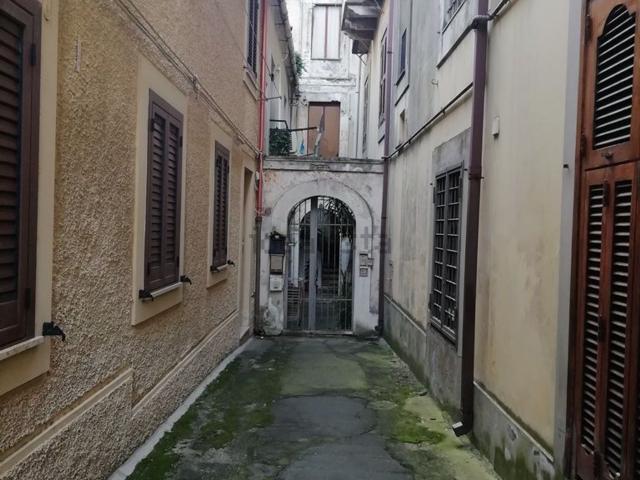 Appartamento in vendita di 165 m² in Vico II Ospedale Civile