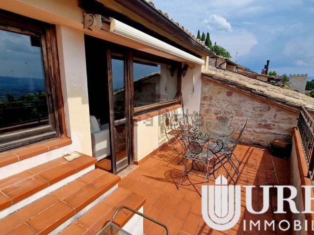 Appartamento in vendita di 165 m² in Borgo Aretino