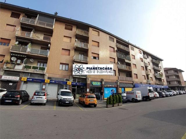 Appartamento in vendita di 165 m² in Borgo Palazzo, 142