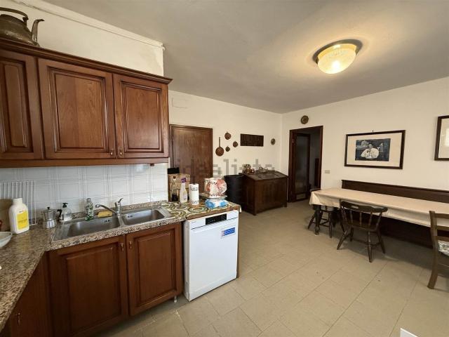 Appartamento in vendita di 165 m² in Località Carignone