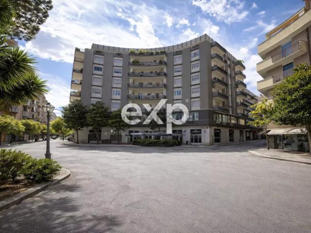 Appartamento in vendita di 165 m² in Piazza Guglielmo Marconi