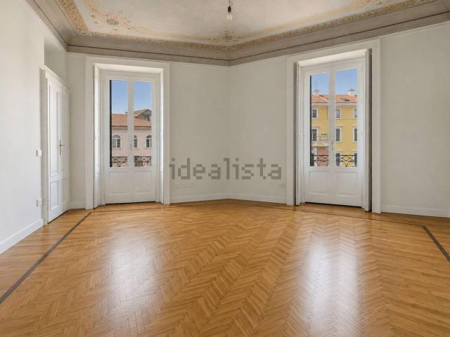 Appartamento in vendita di 165 m² in Piazza dei Volontari, 4