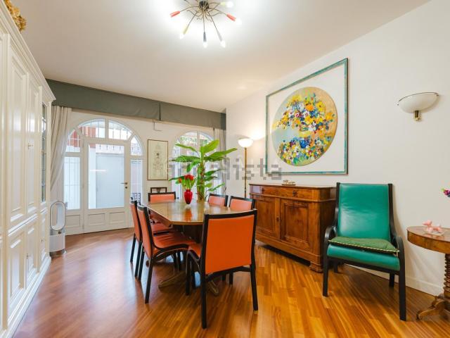 Appartamento in vendita di 165 m² in Piazzetta San Michele, 2