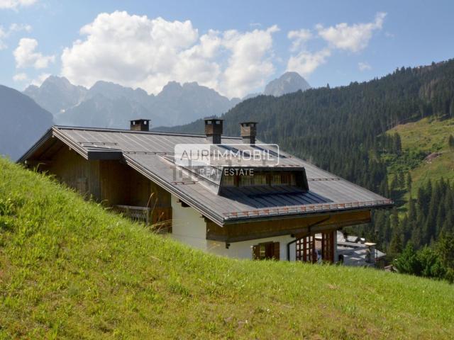 Appartamento in vendita di 165 m² in Strada Senza Nome, 7