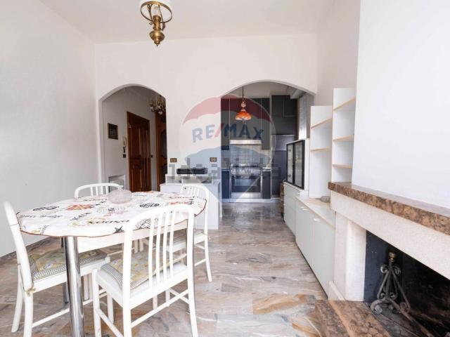 Appartamento in vendita di 166 m² in Via Capriola, 2