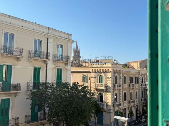 Appartamento in vendita di 166 m² in Via Cesare Battisti, 75