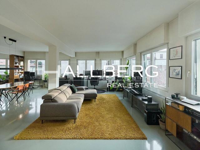 Appartamento in vendita di 166 m² in Via Amatore Sciesa