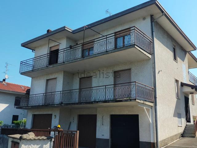 Appartamento in vendita di 166 m² in Via Alpi, 7