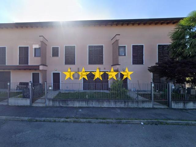 Appartamento in vendita di 166 m² in Via Attilio Soresini