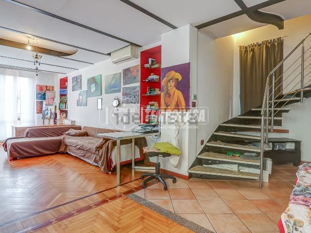 Appartamento in vendita di 166 m² in Via Gesù, 3