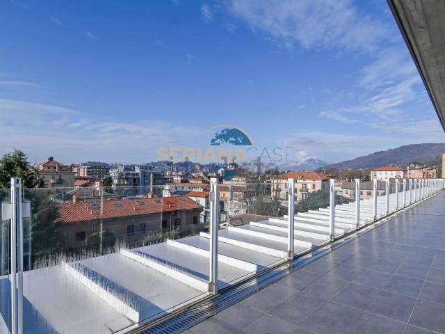Appartamento in vendita di 166 m² in Via Giuseppe Luigi Malliani, 13