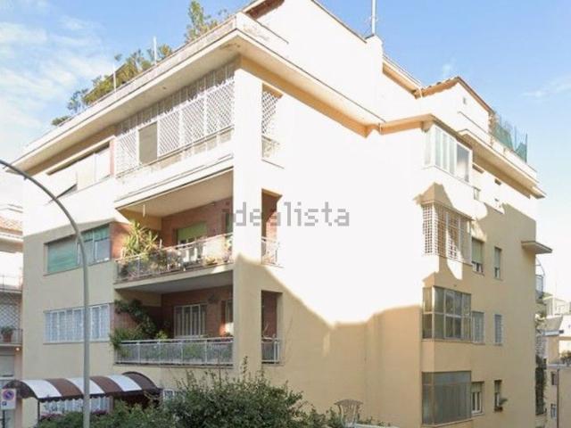 Appartamento in vendita di 166 m² in Via Giacinta Pezzana, 70