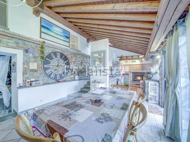 Appartamento in vendita di 166 m² in Via Maisa