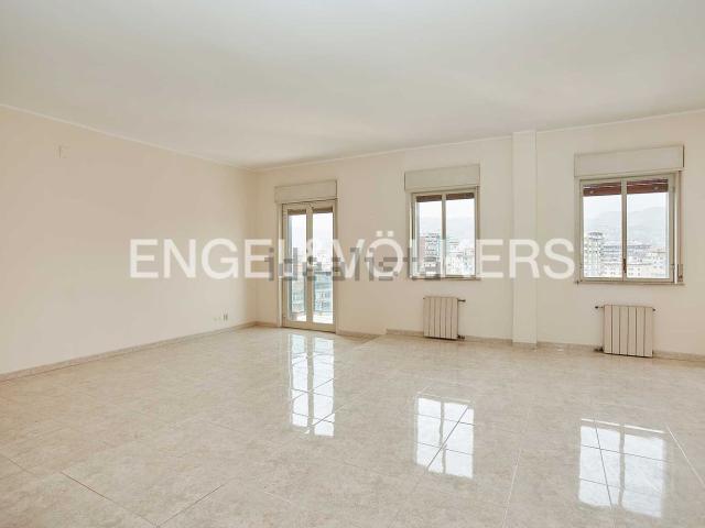 Appartamento in vendita di 166 m² in Via Mariano Migliaccio, 23