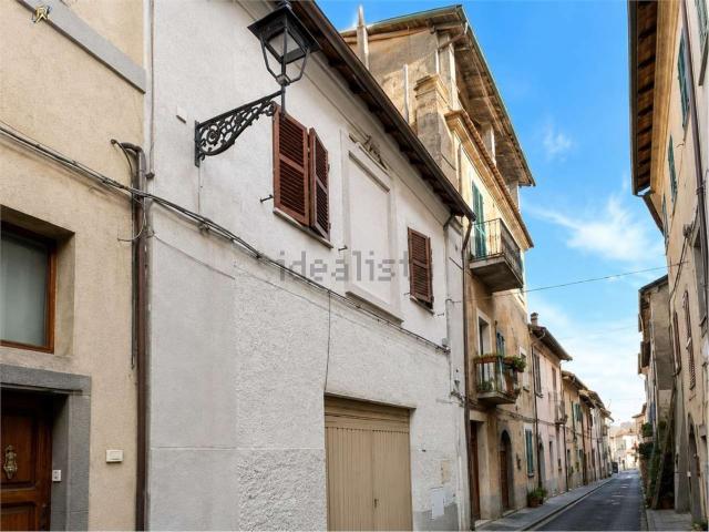Appartamento in vendita di 166 m² in Via San Filippo Borgo