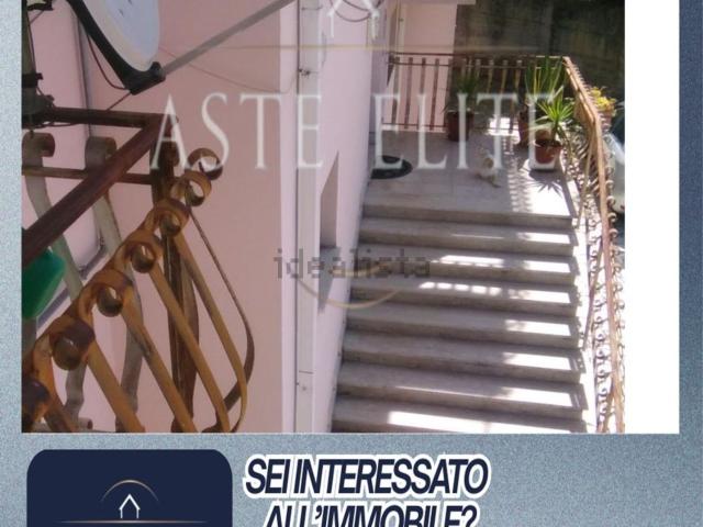 Appartamento in vendita di 166 m² in Via Valle del Liri, 18