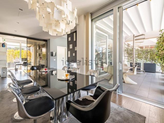 Appartamento in vendita di 166 m² in Via Vincenzo Capelli
